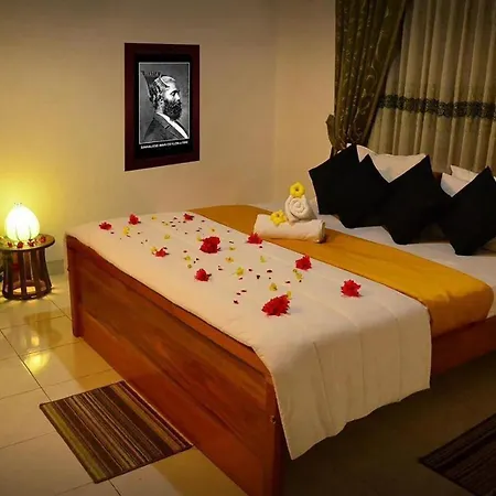 The Kings Villa Kandy Exterior photo